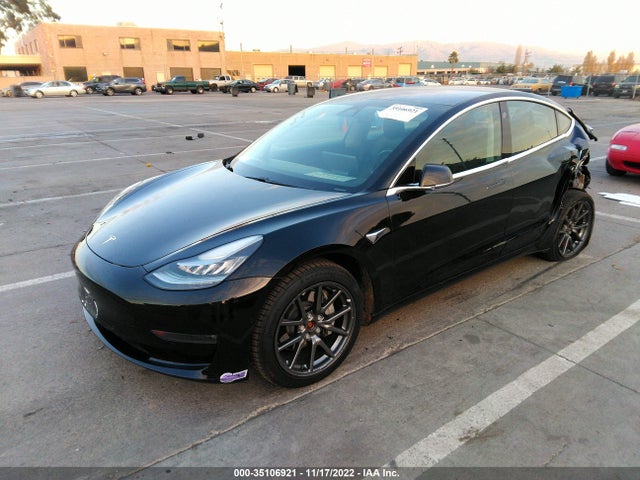Tesla Model 3 Long Range 2018 5YJ3E1EB4JF113256 Image 2