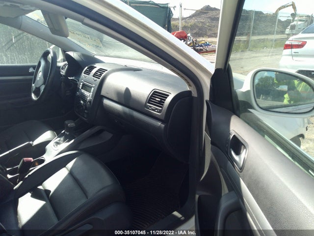3VWRZ71K18M026540 Volkswagen Jetta Sedan Se/sel