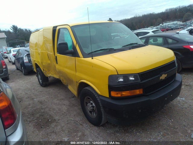 Chevrolet EXPRESS CARGO VAN 2019 1GCWGAFP8K1158230 Image 1