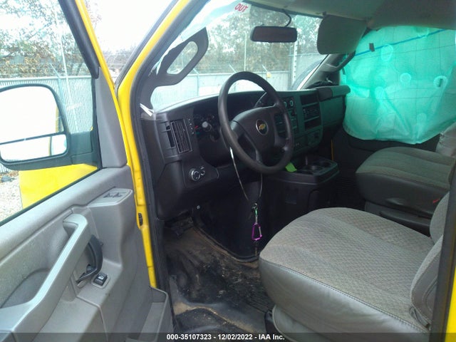 Chevrolet EXPRESS CARGO VAN 2019 1GCWGAFP8K1158230 Image 5