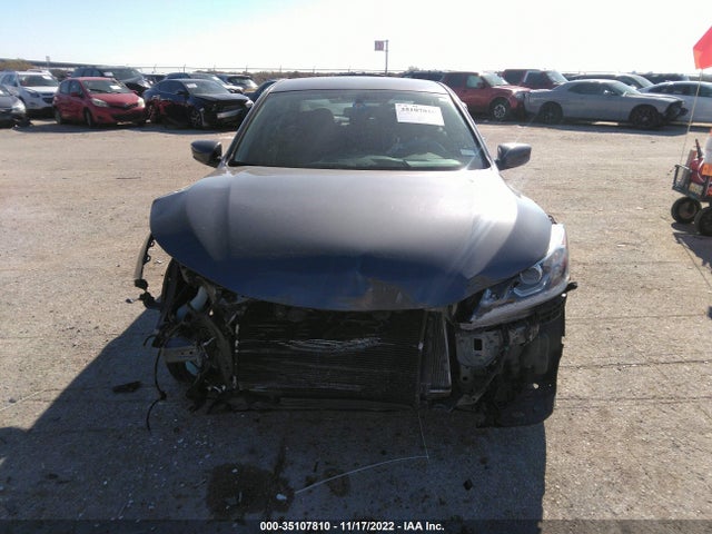 35107810 :رقم المزاد ، 1HGCR2F34HA093497 vin ، 2017 Honda Accord Sedan Lx مزاد بيع