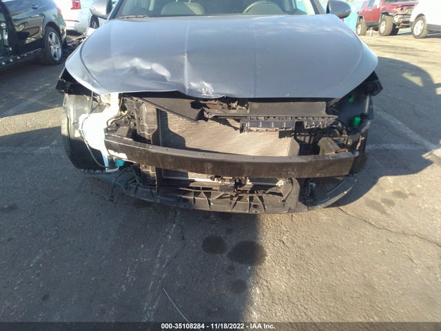2019 HYUNDAI ELANTRA LIMITED VIN: 5NPD84LF7KH415632