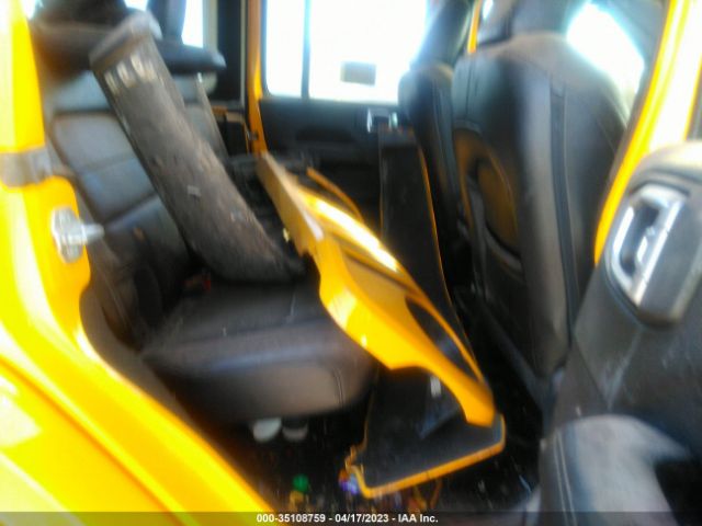 1C4HJXEG7KW527421 Jeep Wrangler Unlimited Moab
