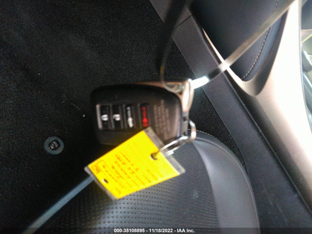 Lexus IS 200T 2016 JTHBA1D24G5011988 Image 11