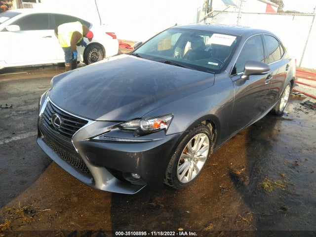 Lexus IS 200T 2016 JTHBA1D24G5011988 Image 2