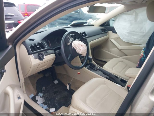 1VWAS7A3XFC101664 Volkswagen Passat 1.8t Limited Edition