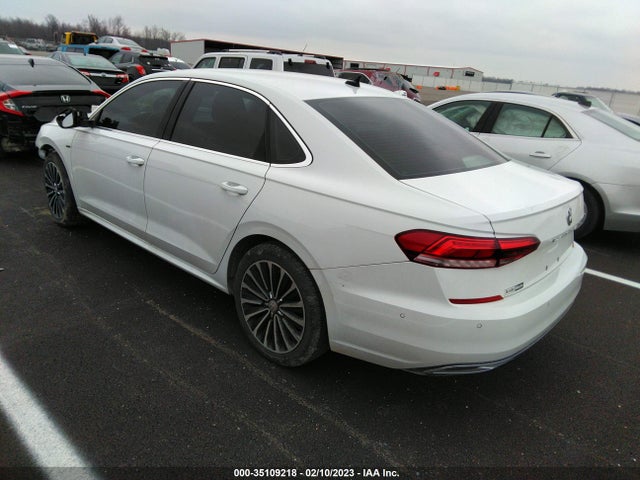 2022 Volkswagen Passat, VIN: 1VWBA7A38NC006283