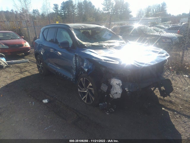 Volvo Xc40 R-design 2021 YV4162UM9M2610966 zdjęcie główne
