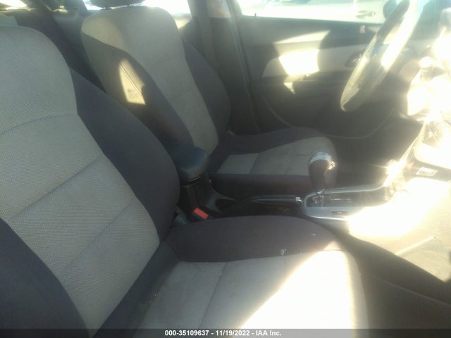 35109637 :رقم المزاد ، 1G1PA5SH2E7454110 vin ، 2014 Chevrolet Cruze Ls مزاد بيع