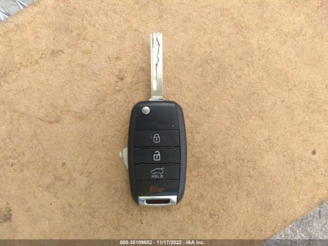 5XYPG4A52LG631763 KIA Sorento Lx V6