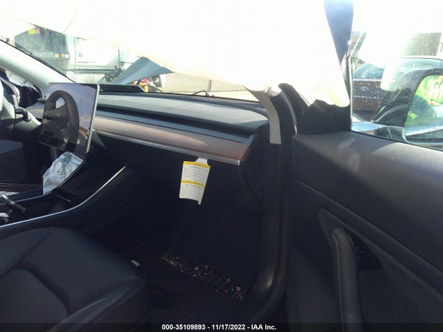 Tesla Model 3 Range 2019 5YJ3E1EAXKF447204 Image 5