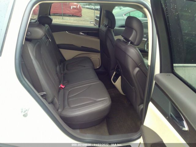 2LMPJ6K94KBL16304 Lincoln Nautilus Select