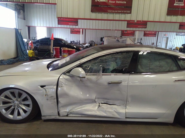 Tesla Model S Long Range 2020 5YJSA1E24LF366989 Image 6