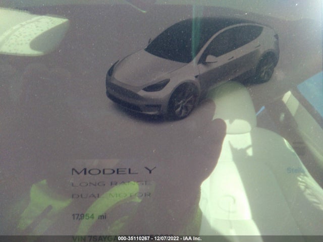 Tesla Model Y Long Range 2022 7SAYGAEE6NF358692 Image 7