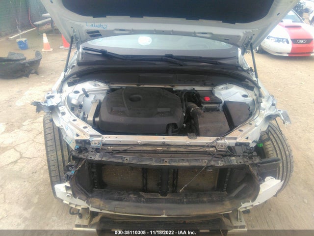 2019 Volvo XC60, VIN: LYV102DMXKB238568