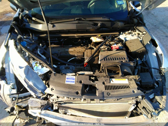 Honda CR-V LX 2018 2HKRW5H33JH405713 Image 10