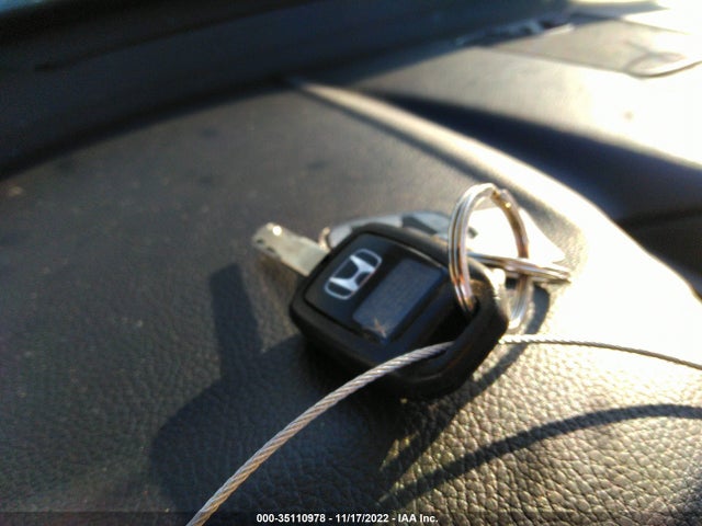 Honda CR-V LX 2018 2HKRW5H33JH405713 Image 11