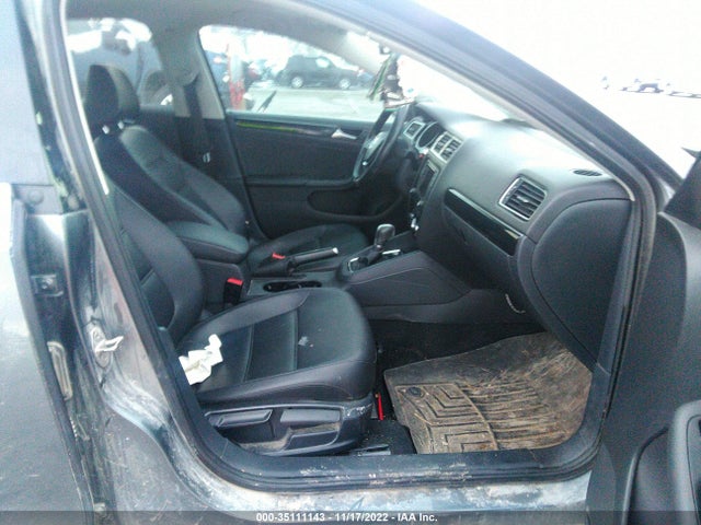 3VWL07AJ4GM367985 Volkswagen Jetta Sedan 1.8t Sel