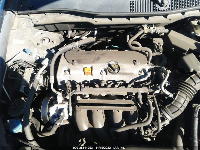2011 HONDA ACCORD SDN LX VIN: 1HGCP2F31BA042259
