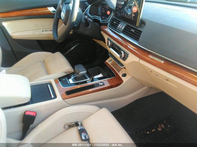 2021 Audi Q5, VIN: WA1E2AFY2M2077976