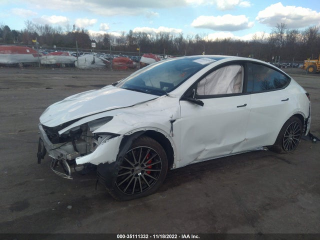 Tesla Model Y Performance 2021 5YJYGDEF0MF304357 Image 2