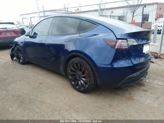 Tesla Model Y 2020 5YJYGDEF6LF001775 Image 4