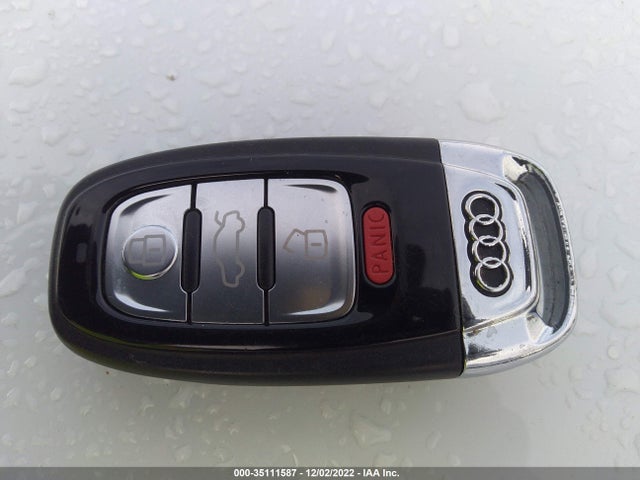 2016 Audi A8, VIN: WAU34AFD1GN022245