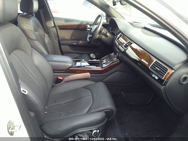 2016 Audi A8, VIN: WAU34AFD1GN022245