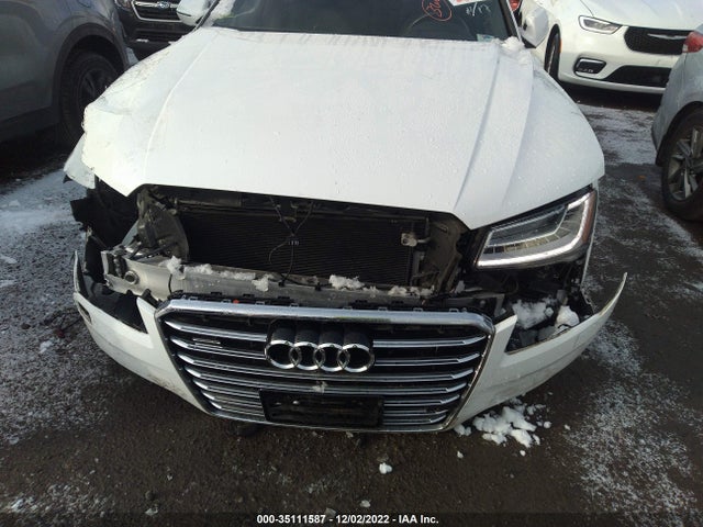 2016 Audi A8, VIN: WAU34AFD1GN022245