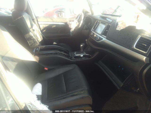 2017 Toyota Highlander, VIN: 5TDJZRFHXHS509842