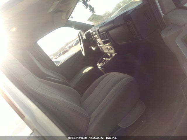 2017 Chevrolet Express, VIN: 1GCWGAFG2H1166378