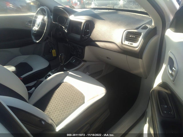 Jeep Compass Latitude W/sun/wheel Pkg 2018 3C4NJCBB2JT499892 Image 5