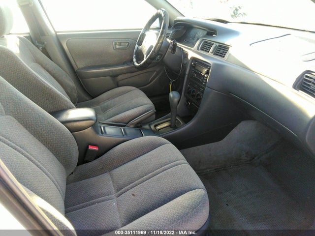 2001 TOYOTA CAMRY CE/LE/XLE VIN: 4T1BG22KX1U820428