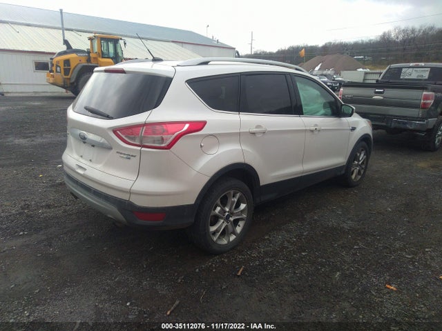 1FMCU9JX8EUD16386 Ford Escape Titanium
