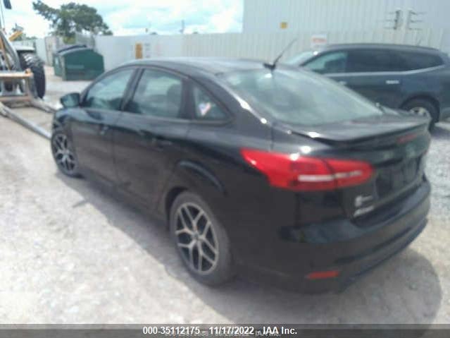 Ford FOCUS SE 2016 1FADP3F25GL279838 Image 4