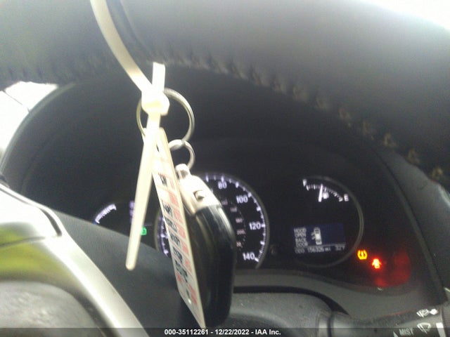 Lexus CT 200H 2012 JTHKD5BH6C2084880 Image 3
