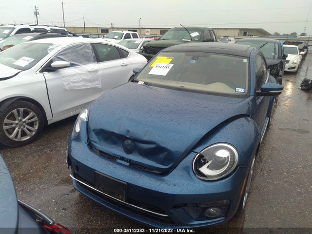 2018 Volkswagen Beetle, VIN: 3VWJD7AT1JM713639
