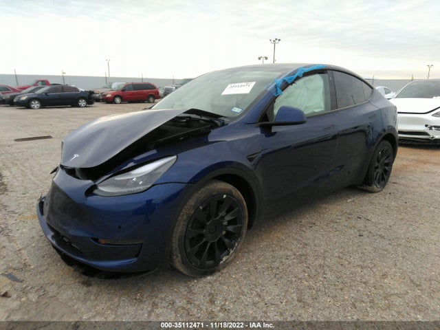 Tesla Model Y Long Range 2022 7SAYGDEE4NF535872 Image 2