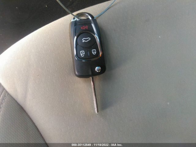 KNAGM4A77F5631598 KIA Optima Lx