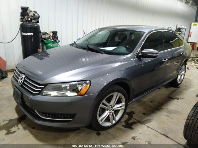 1VWBS7A34EC119435 Volkswagen Passat Se W/sunroof