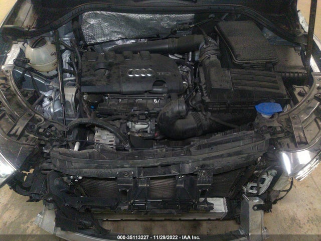 WA1BCCFS3JR002701 Audi Q3 Premium/sport Premium