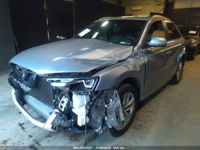 WA1BCCFS3JR002701 Audi Q3 Premium/sport Premium