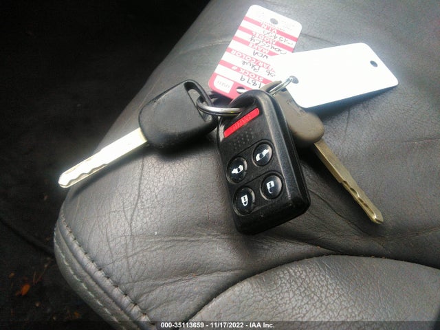 2006 HONDA ODYSSEY EX-L VIN: 5FNRL38616B015450