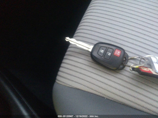 2014 TOYOTA RAV4 LE VIN: 2T3BFREV1EW160200