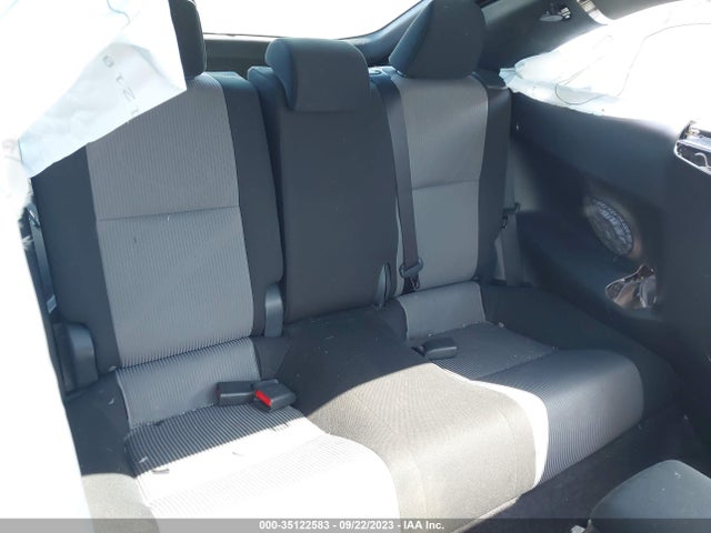 JTKJF5C71E3074664 Scion TC