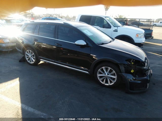 2017 Volkswagen Golf, VIN: 3VWH17AU1HM519736
