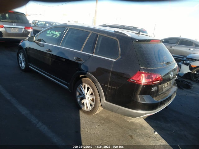 2017 Volkswagen Golf, VIN: 3VWH17AU1HM519736