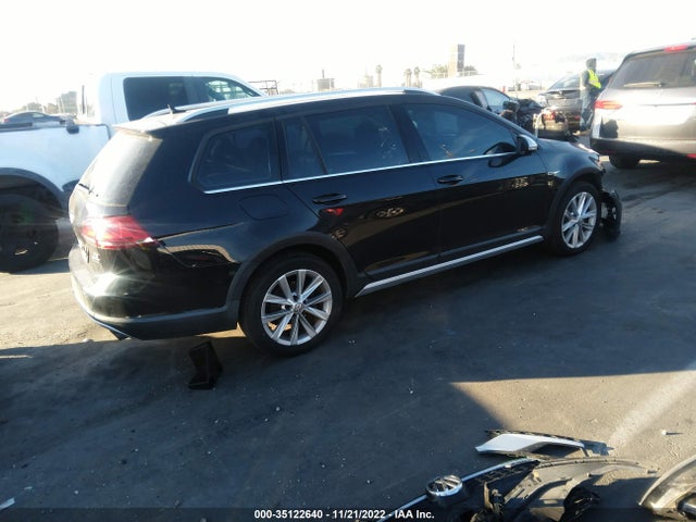 2017 Volkswagen Golf, VIN: 3VWH17AU1HM519736