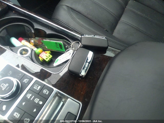Land Rover Range Rover 2017 SALGS2FE4HA360832 Image 11