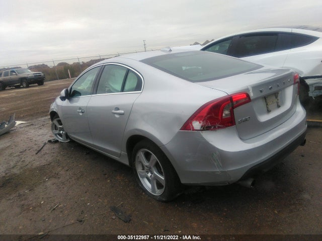 Volvo S60 2012 YV1622FS9C2102795 Image 9